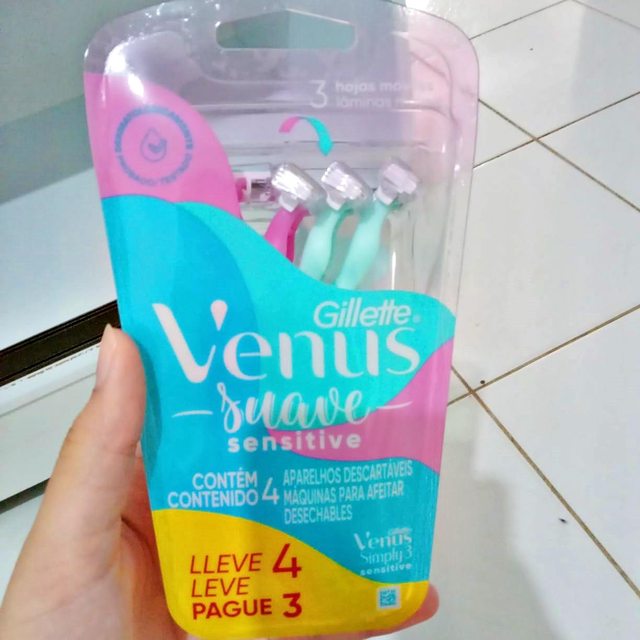 Gillette Aparelho De Depilar Venus Suave Sensitive 4 Unidades na Amazon