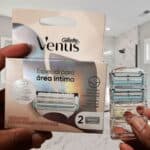 Gillette Venus Especial Para Área Íntima Carga para Aparelho de Depilação Recarregável com Barra Anti-irritação, Depilação Íntima na Amazon
