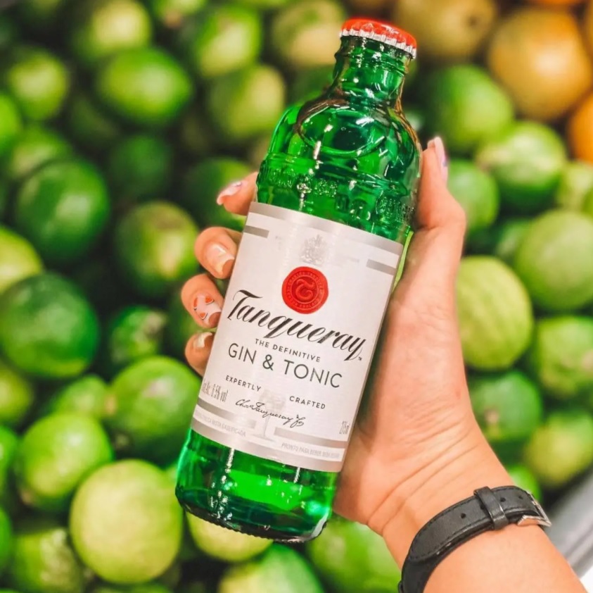 Gin & Tonic Premix, Tanqueray, 275ml na Amazon