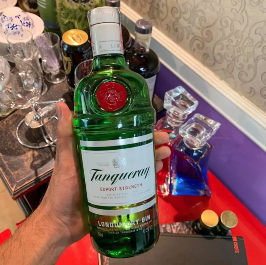 Gin Tanqueray London Dry, 750ml na Amazon