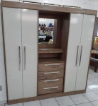 Guarda-roupa com Espelho 4 Portas 4 Gavetas Araplac Pequim na Magazine Luiza