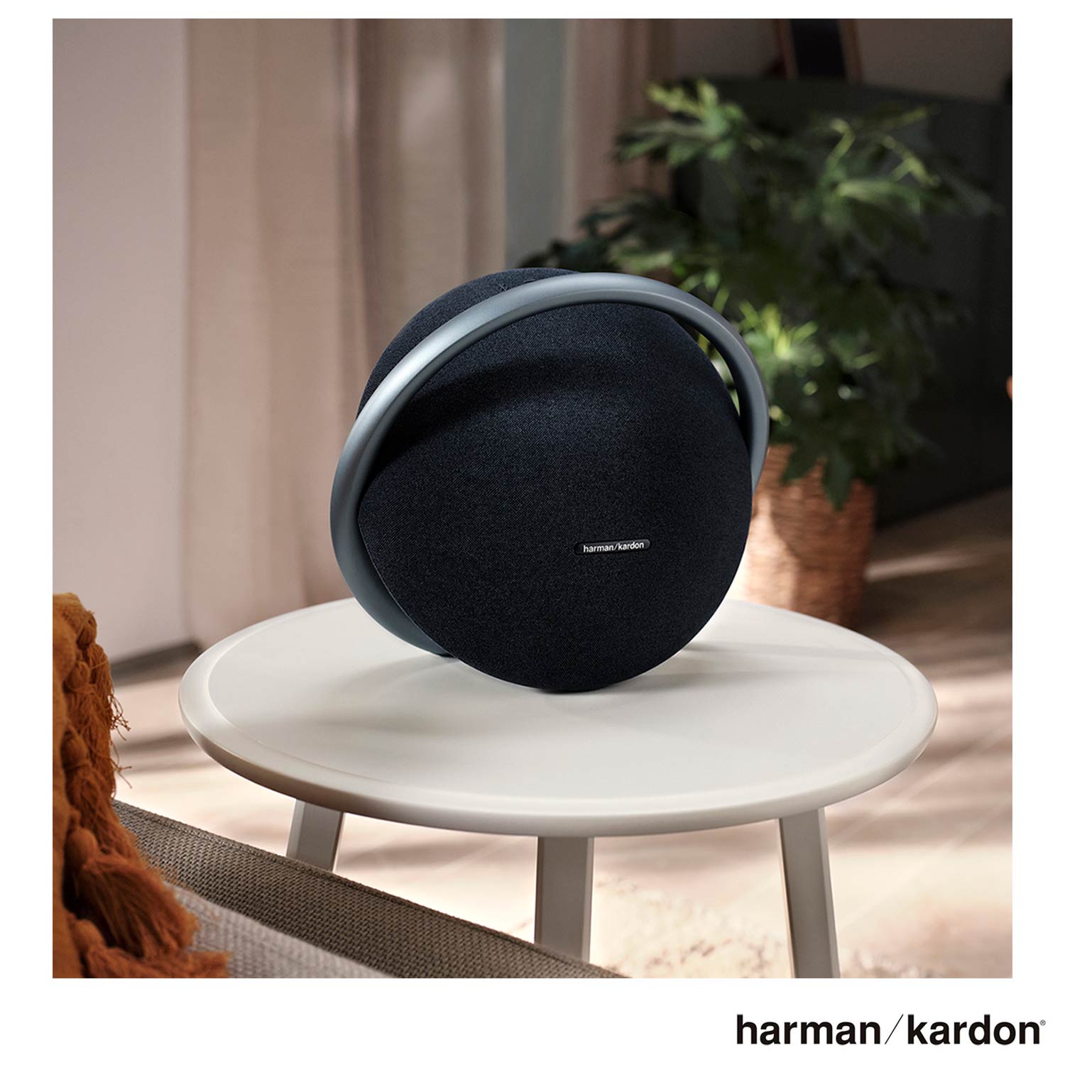 HARMAN KARDON, Caixa de Som Bluetooth, Onyx Studio 8, Portátil com Calibragem de Som Automática na Amazon