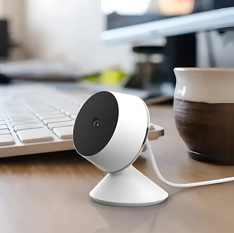 HI by Geonav Câmera Inteligente, Wi-Fi, Full HD 1080p, Sensor de Movimento, Microfone bidirecional, Visão noturna e gravação em cartão Micro SD ou na nuvem, HISC1080, compatível com Alexa* Echo Show na Amazon