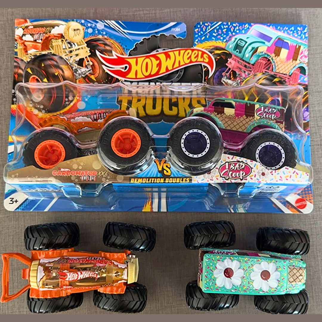 Hot Wheels Monster Trucks Veículo de Brinquedo Pacote Surpresa 2 Carros Escala 1:64 para crianças a partir de 3 anos na Amazon