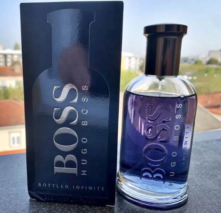 Hugo Boss Bottled Infinite Eau de Parfum, Hugo Boss Boss Bottled 200ml na Amazon