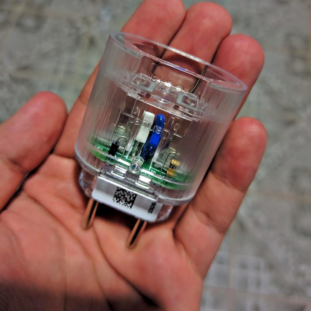 iCLAMPER Pocket 2 Pinos – 10A Transparente na Amazon