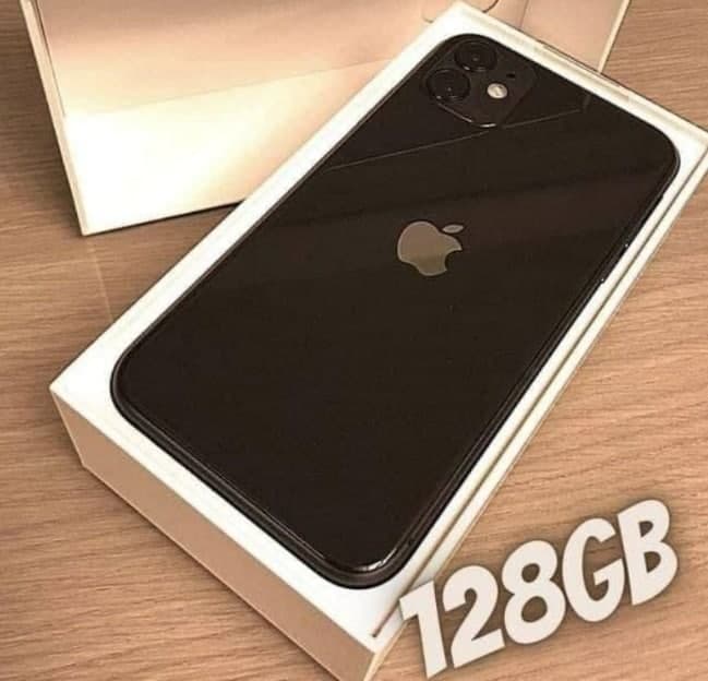 iPhone 11 Apple 128GB Tela de 6,1”, Câmera Dupla de 12MP, iOS na Ponto