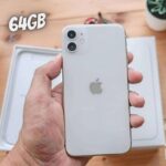 iPhone 11 Apple 64GB Branco ou Vermelho 6,1” 12MP iOS na Magazine Luiza