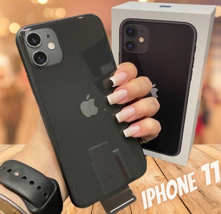 iPhone 11 Apple (64GB) Preto, Tela de 6,1″, 4G e Câmera de 12 MP na Fastshop