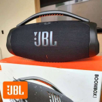 JBL Caixa de Som, Boombox 3, Bluetooth, À Prova D’água e Poeira – Preto na Amazon