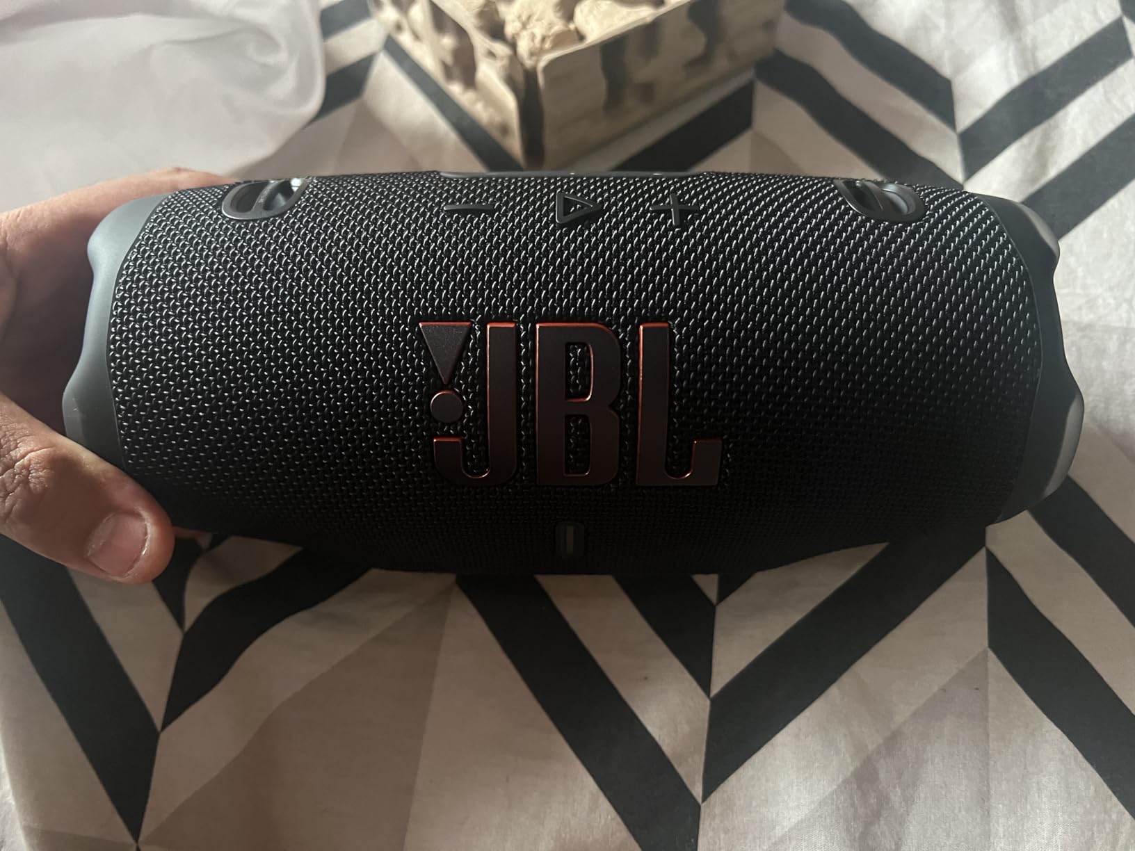 JBL, Caixa de Som, Charge 6 – Preta na Amazon