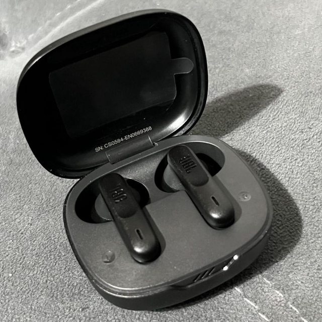 JBL, Fone de Ouvido Sem Fio, Bluetooth, Wave Flex TWS – Preto na Amazon