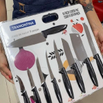 Jogo de Facas Tramontina Plenus com Lâminas em Aço Inox e Cabos de Polipropileno Preto 9 Peças na Amazon
