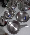 Jogo de Panelas com Fundo Triplo 5 Peças Tramontina Inox na Amazon