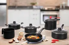 Jogo de Panelas Eirilar Antiaderente de Alumínio – Preto – 6 Peças na Magazine Luiza