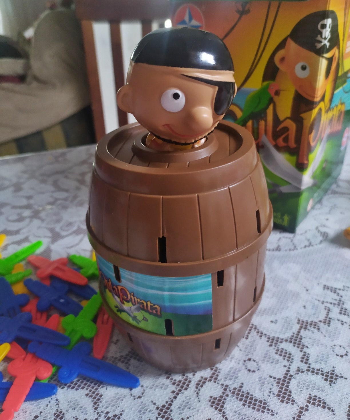 Jogo Pula Pirata, Estrela na Amazon