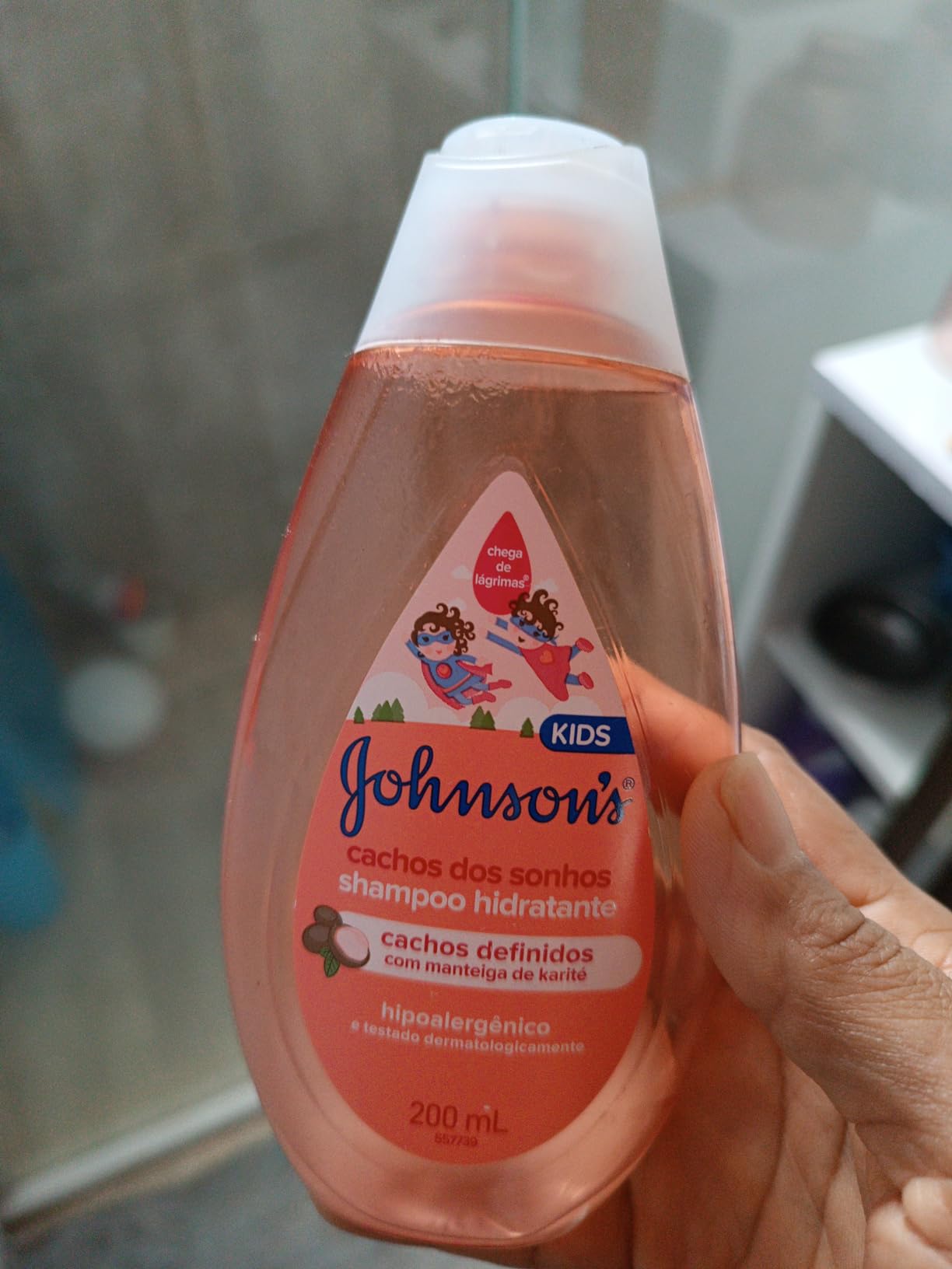 Johnson’s Baby Shampoo Infantil Para Cabelos Cacheados Cachos Dos Sonhos, 200ml na Amazon