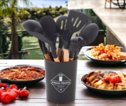 Kit 12 Utensílios De Cozinha Em Silicone E Cabo De Madeira na Amazon