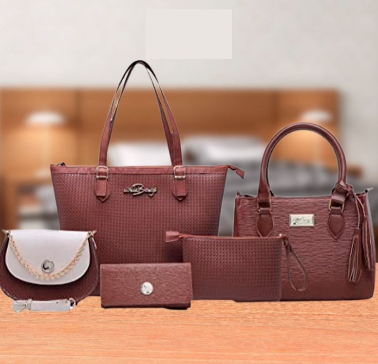 Kit 3 Bolsas Feminina Grande + Media + Baú na Amazon