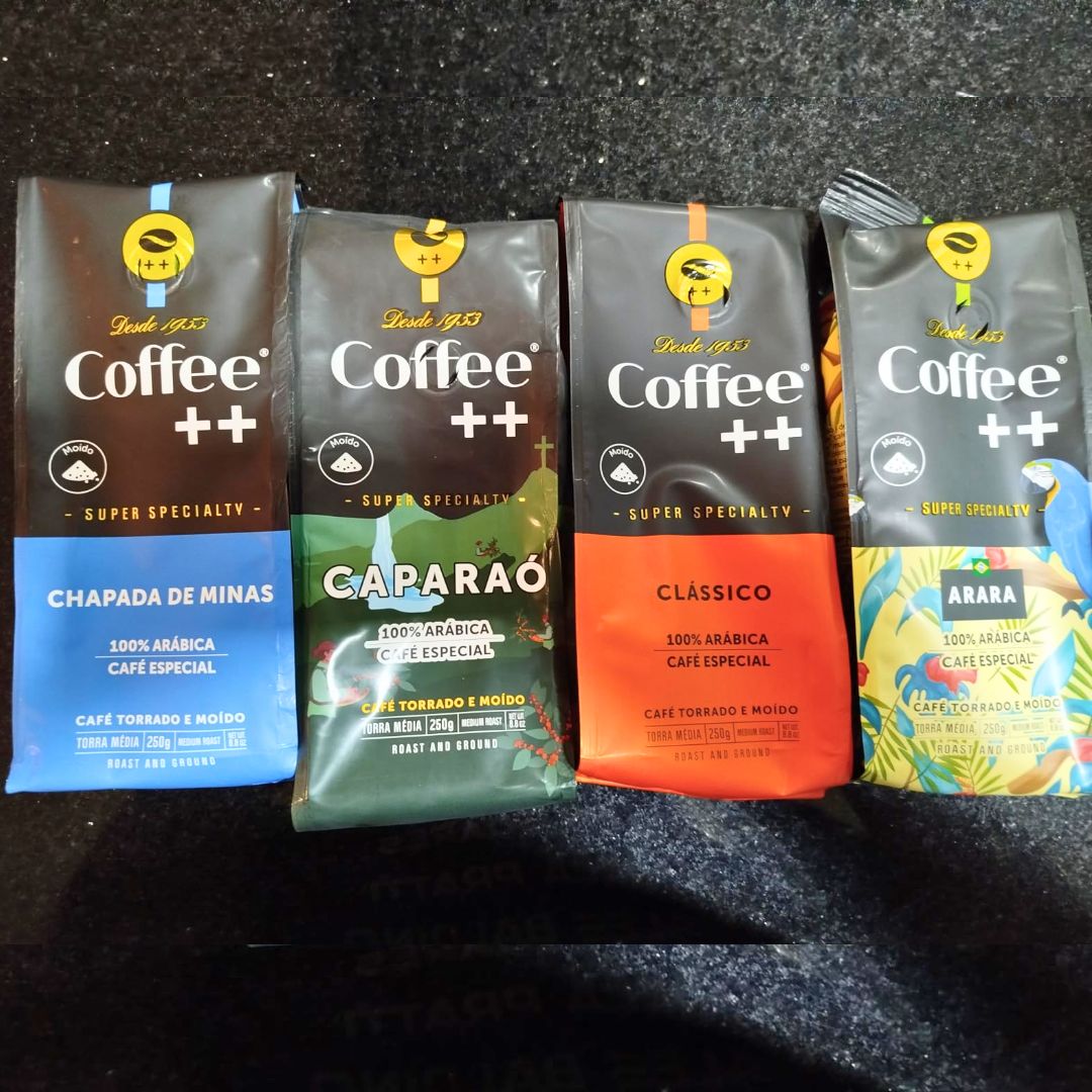 Kit 4 Pacotes Café Especial Torrado e Moído Coffee Mais Clássico, Caparaó, Chapada e Arara na Amazon