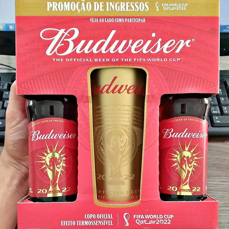 Kit Budweiser Copa do Mundo 2 LN 330ml + Copo Mágico Dourado 650ml na Amazon