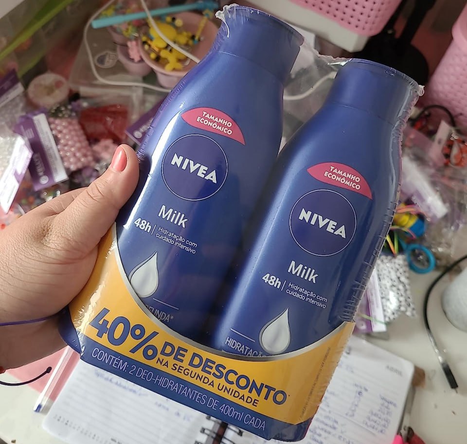 Kit com 2 Loções Hidratantes Milk Pele Seca a Extrasseca 400Ml Cada, Nivea na Amazon