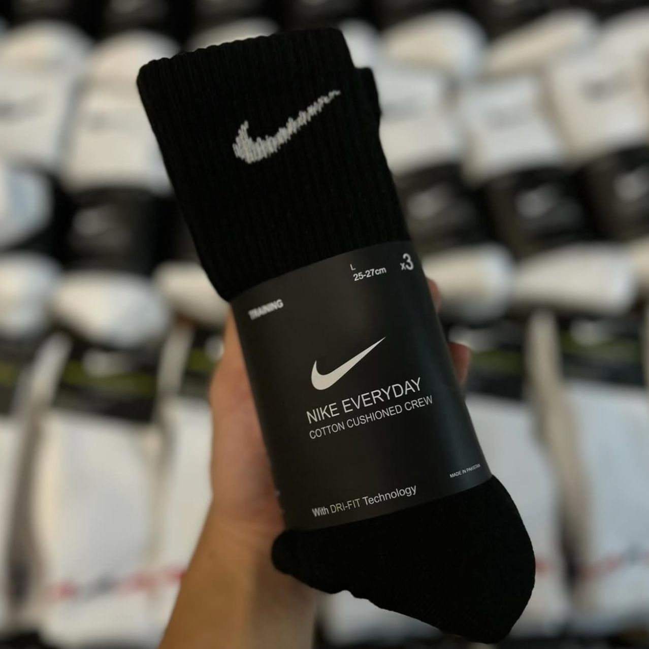 Kit de Meias Nike Everyday Cushioned Crew Adulto 6 Pares na Centauro