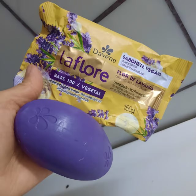 La Flore Davene La Flore Sabonete Lavanda Davene 1 X150G na Amazon