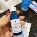 La Roche Posay Hyalu B5 sérum facial antirrugas ácido hialurônico tratamento antienvelhecimento para peles sensíveis 30ml na Mercado Livre