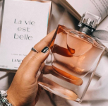 La Vie Est Belle Lancôme, Lancôme na Amazon