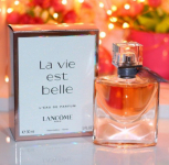 La Vie Est Belle Lancôme – Perfume Feminino – Eau de Parfum na Amazon
