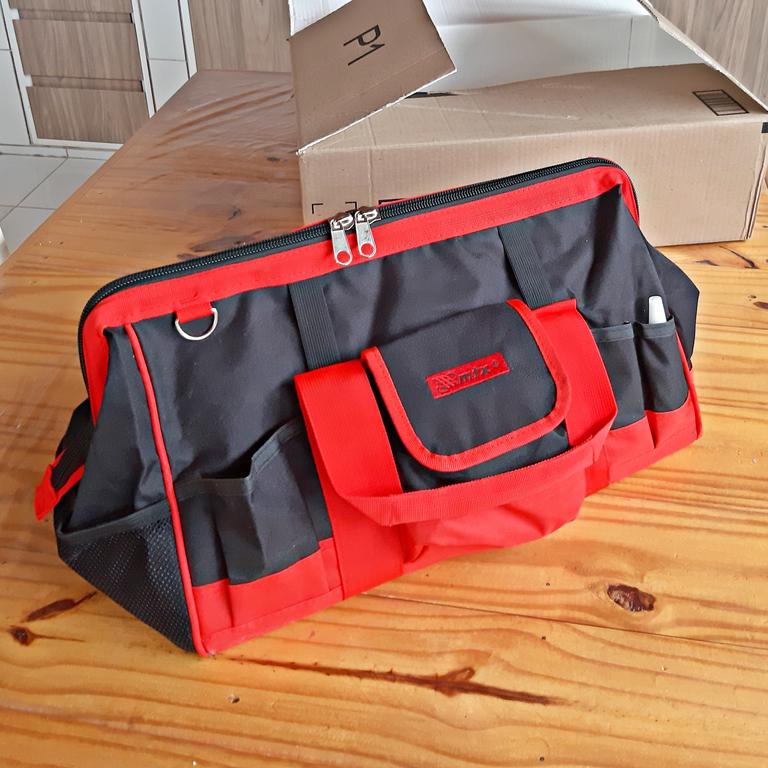 Level Black Bolsa Para Ferramentas Com 32 Bolsos 460 X 280 X 305 Mm Mtx na Amazon