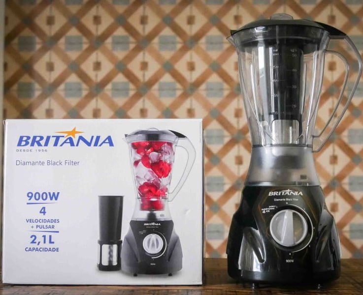 Liquidificador Britânia 3 Velocidades Função Pulsar 2,1 Litros 600W 110V na Amazon