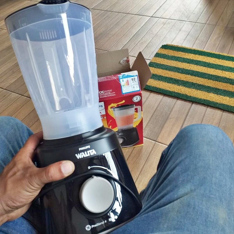 Liquidificador Daily 2L 550W RI2110, Preto, 110v, Philips Walita na Amazon