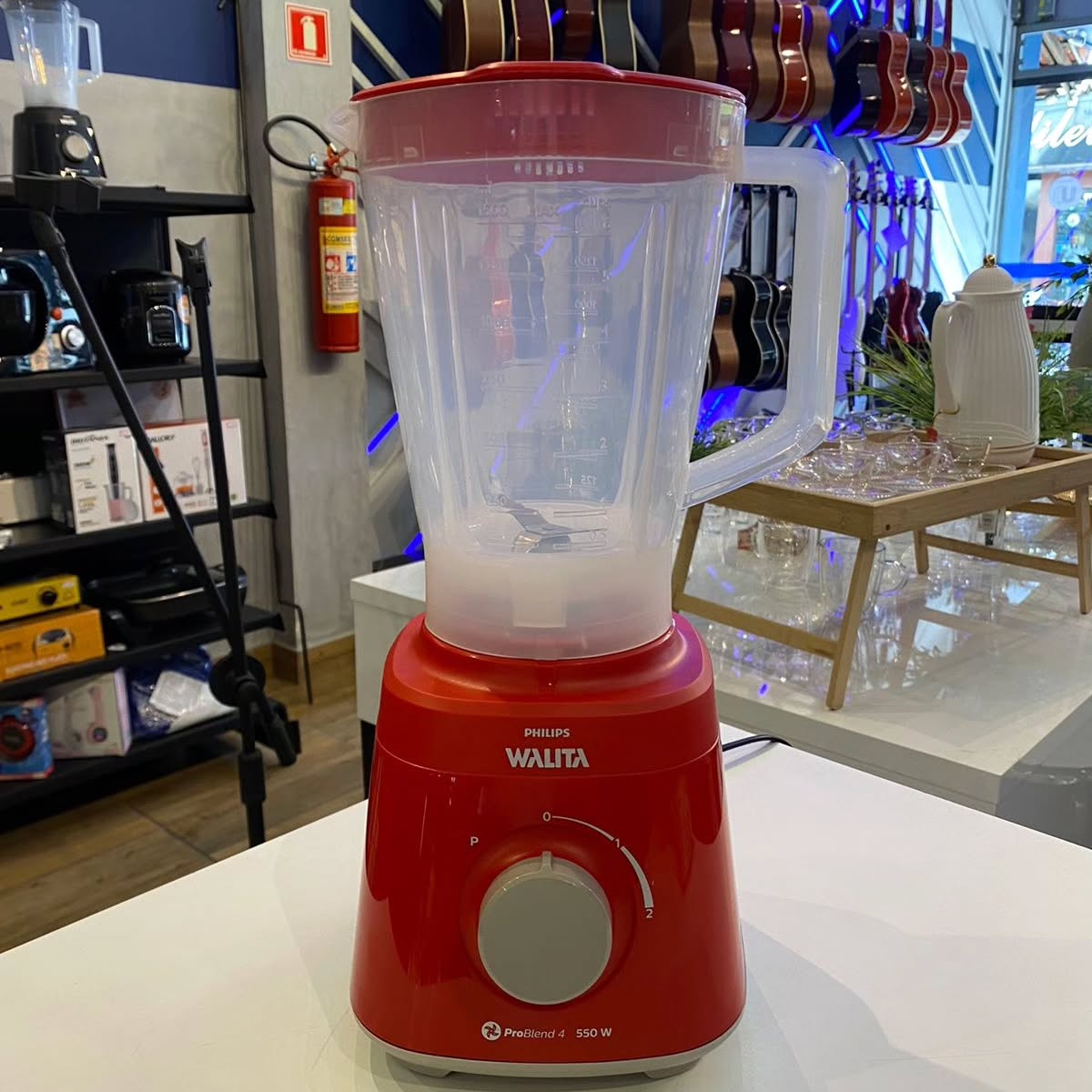 Liquidificador Daily Philips Walita 2L, 550W, 110V, Vermelho – RI2110/41 na Amazon