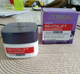L’Oréal Paris Revitalift Hialurônico Diurno FPS 20 – Creme Facial Anti-Idade 49g na Amazon