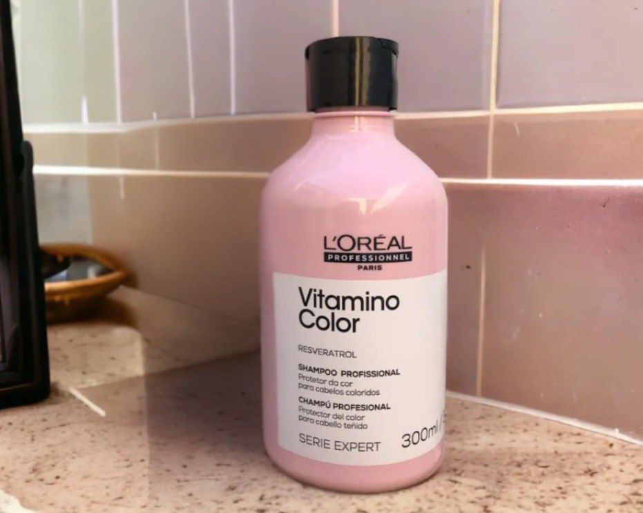 L’Oréal Professionnel Shampoo Vitamino Color, Protege e Preserva a Cor do Cabelo, Previne Danos, Adiciona Luminosidades aos Fios, 300ml na Amazon