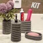 LUMAI Kit Acessórios para Banheiro Resina Santorini 4 Peças, Dispensador de Sabonete Líquido, Saboneteira, Porta-Escovas e Copo Multifuncional, Conjunto Organização para Banheiro, Resistente e Durável na Amazon