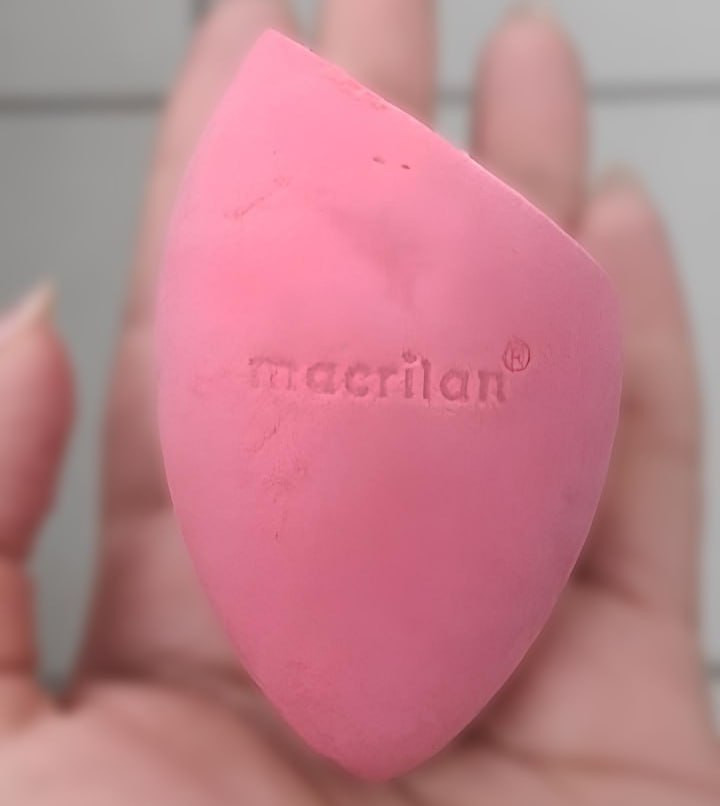 Makelovers Esponja Ep10 Gota Chanfrada Para Maquiagem Macrilan – Rosa Claro Macrilan – Sem Latex na Amazon