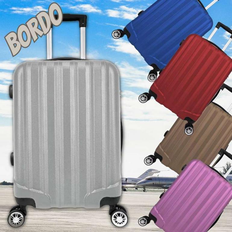 Mala de bordo com rodinhas giro 360º em material ABS com cadeado na Casas Bahia