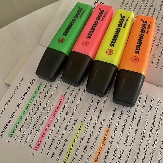Marca Texto – STABILO BOSS ORIGINAL– Estojo com 4 unidades – Em cores clássicas na Amazon