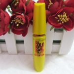 Máscara de Cílios Maybelline The Colossal Volum’ Express Super Filme 9,2ml na Amazon