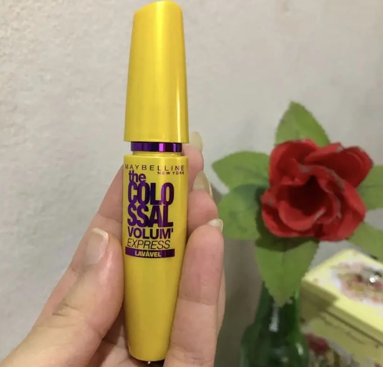 Máscara de Cílios the Colossal Lavável, Maybelline, Preto na Amazon