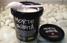 Máscara Super Hidratante Morte Súbita, Lola Cosmetics, 450g na Amazon
