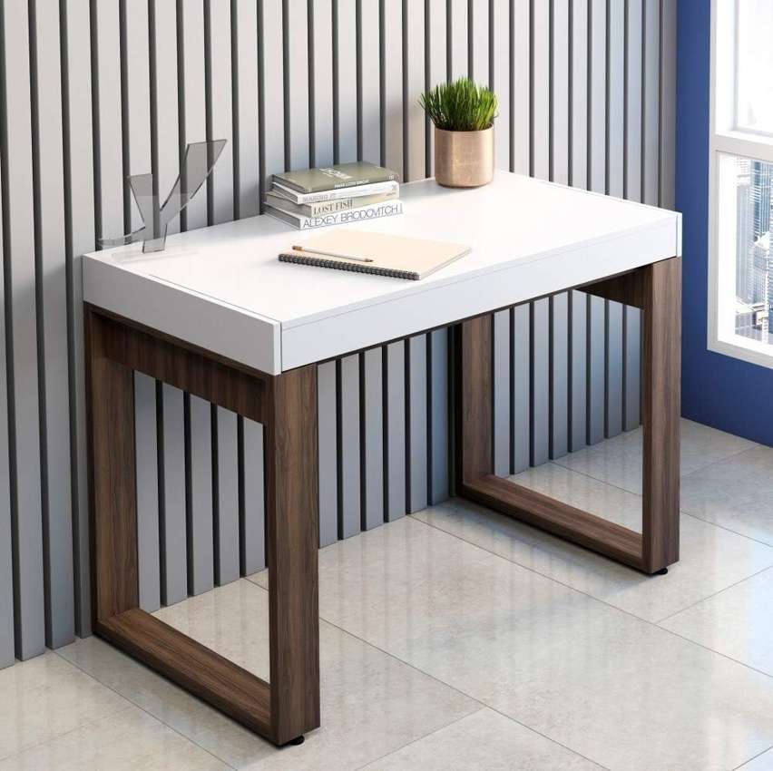 Mesa Escrivaninha Artany Squadra 1 Gaveta Branca/Nogal na Amazon