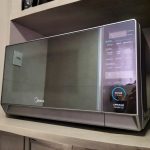 Micro-ondas 20L Prata Porta Espelhada MasterCook Midea na Amazon
