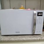 Micro-ondas Panasonic 34lt Nn-st65lwrun 900w 127v na Amazon