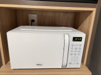 Micro-ondas Philco Pmo23bb 20l Branco 1100w Tira Odor 220V na Magazine Luiza