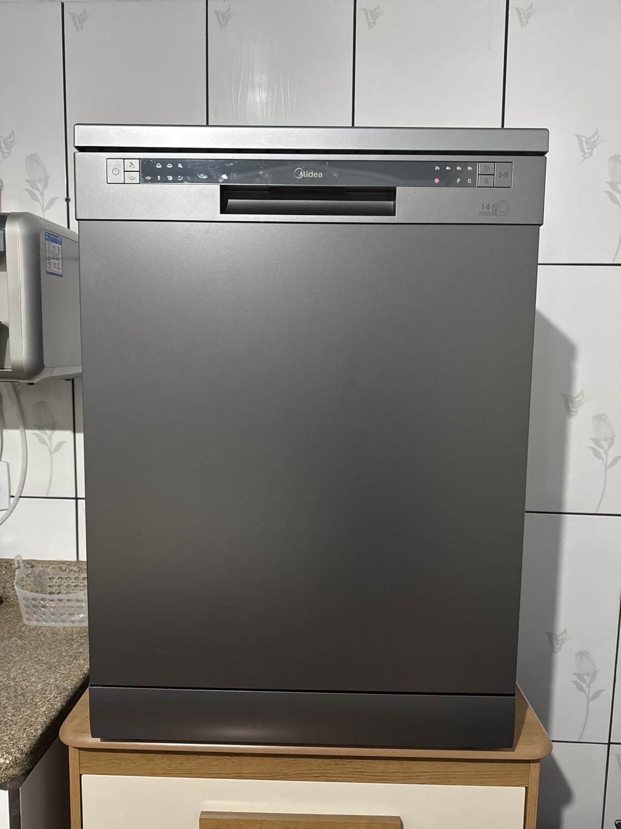 MIDEA LAVA-LOUCAS 14 SERVICOS ‎DWA14S1 CINZA na Amazon