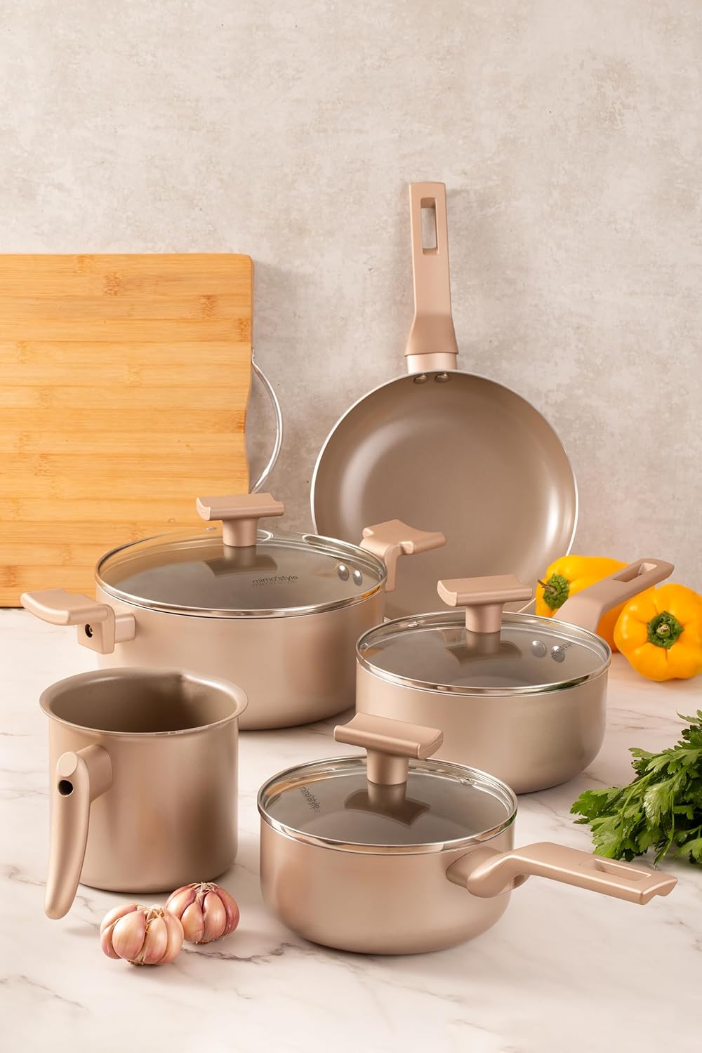 Mimo Style Conjunto 5 Panelas Sartin Cook Estrutura em Alumínio Revestida em Cerâmica, Base Alto Relevo. Tampa Vidro Temperado Alças e Cabos Soft-Touch. Fogão a Gás, Elétrico e Vitrocerâmico (Champanhe) na Amazon